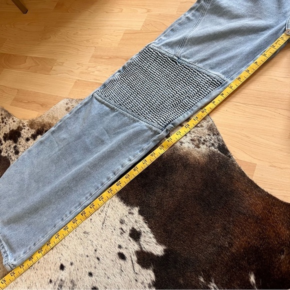 GRLFRND Mariah Wide Leg Racer Jean - Picture 11 of 13